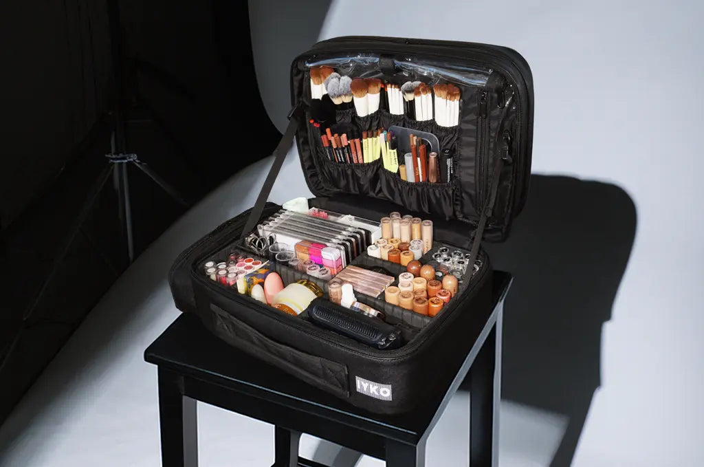 pro makeup kit, giveaway, makeup artist kit